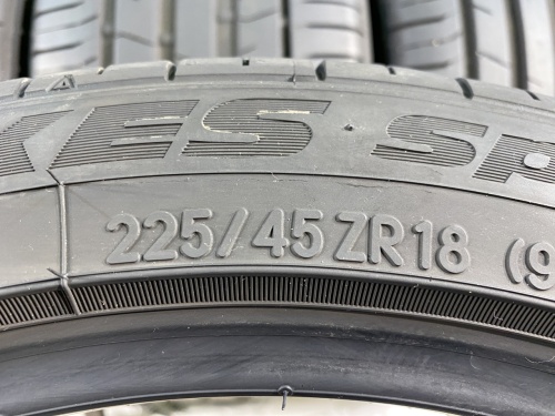 (РАЗНОШИР + 24265) 255 40 18 TOYO PROXES SPORT