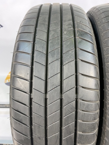 235 65 17 BRIDGESTONE TURANZA T005