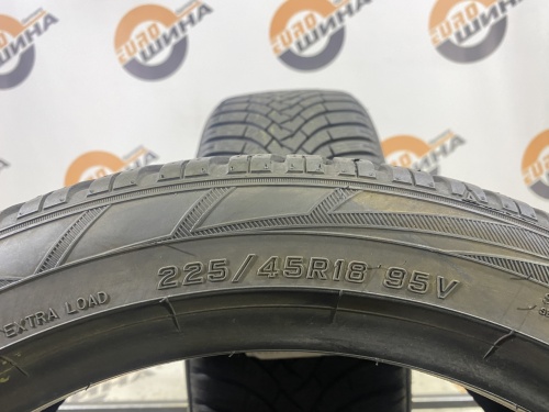 225 45 18 FALKEN EUROWINTER HS01