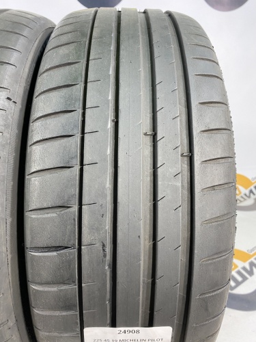 225 45 19 MICHELIN PILOT SPORT 4