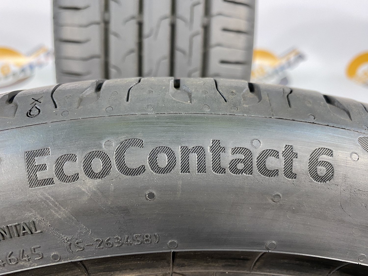 205 45 17 CONTINENTAL CONTIECOCONTACT 6