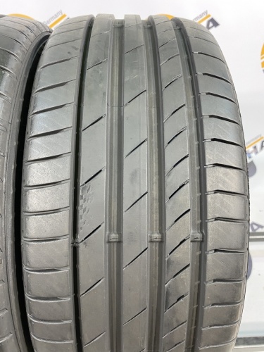 225 45 17 KUMHO ECSTA PS71