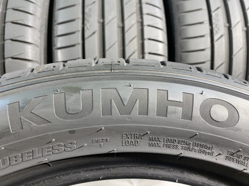 235 50 18 KUMHO ECSTA PS71