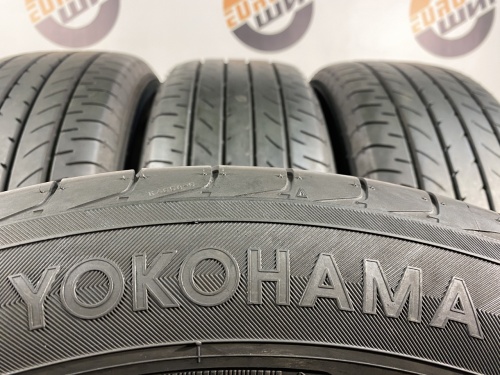 225 60 18 YOKOHAMA BLUEARTH E51B