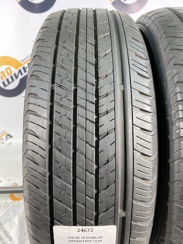 225 60 18 DUNLOP GRANDTREK ST30