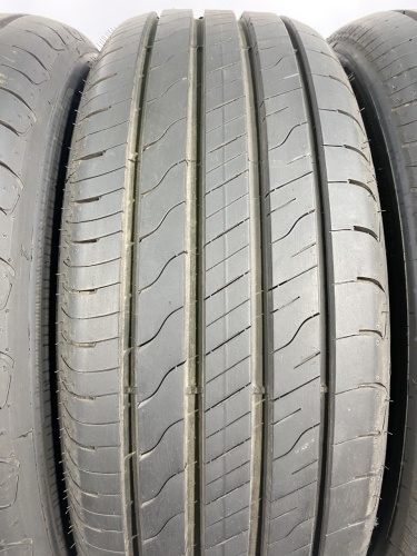 225 55 19 GOODYEAR EFFICIENTGRIP 2 SUV