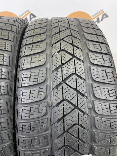 215 40 17 PIRELLI WINTER SOTTOZERO 3