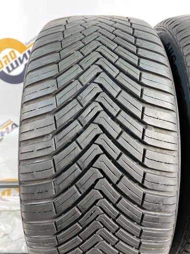 235 45 18 CONTINENTAL ALLSEASONCONTACT