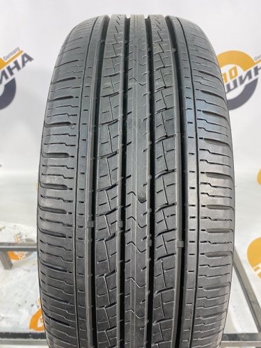 225 55 19 KUMHO SOLUS KH16