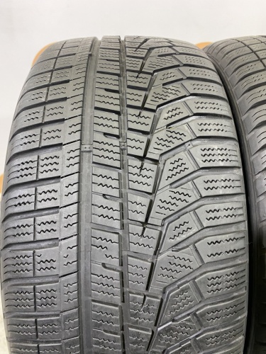 215 40 17 HANKOOK WINTER I'CEPT EVO2 W320