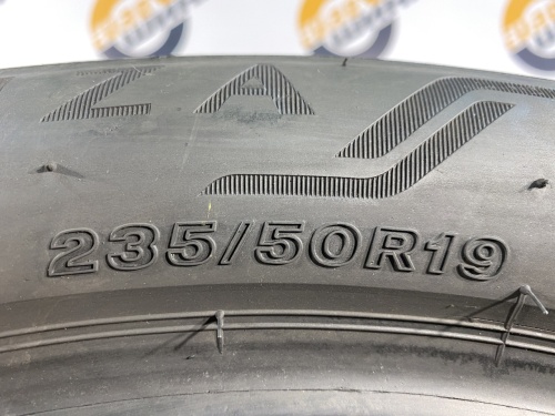235 50 19 BRIDGESTONE ALENZA 001