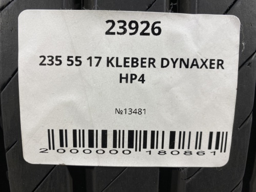 235 55 17 KLEBER DYNAXER HP4
