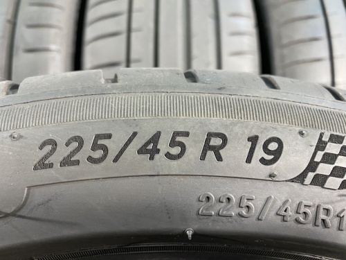 225 45 19 MICHELIN PILOT SPORT 4