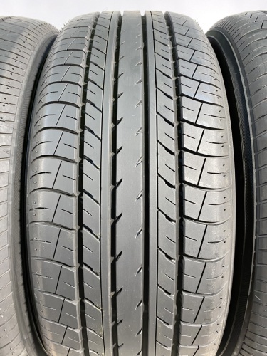 215 55 17 YOKOHAMA DB DECIBEL E70B