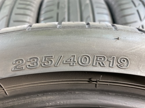 235 40 19 BRIDGESTONE POTENZA S001