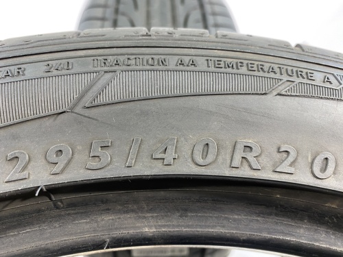 295 40 20 DUNLOP SP SPORT MAXX