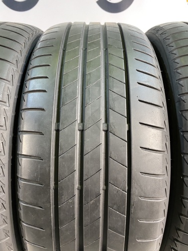 225 40 18 BRIDGESTONE TURANZA T005
