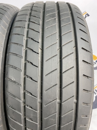 245 50 19 BRIDGESTONE ALENZA 001