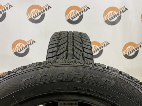 235 50 18 COOPER WEATHER-MASTER WSC