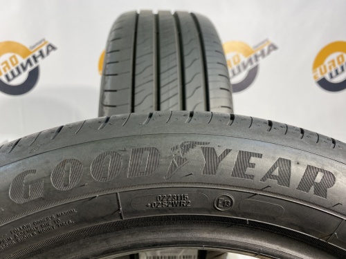 215 50 17 GOODYEAR EFFICIENTGRIP PERFORMANCE 2