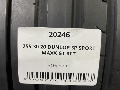 255 30 20 DUNLOP SP SPORT MAXX GT RFT