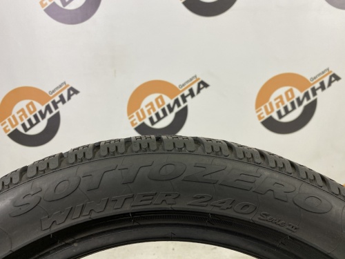 235 45 18 PIRELLI WINTER SOTTOZERO 240 SERIE II