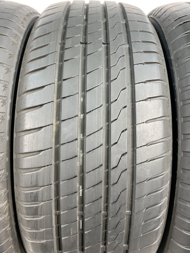 215 55 17 FIRESTONE ROADHAWK