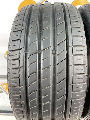 225 35 18 NEXEN N'FERA SU1