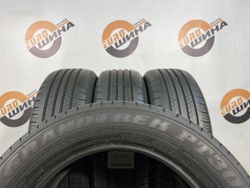 225 60 18 DUNLOP GRANDTREK PT30