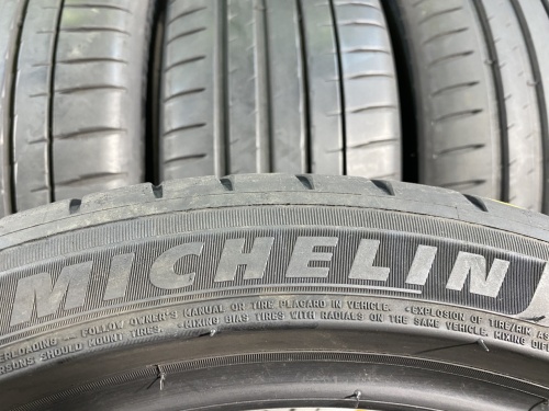 225 45 19 MICHELIN PILOT SPORT 4