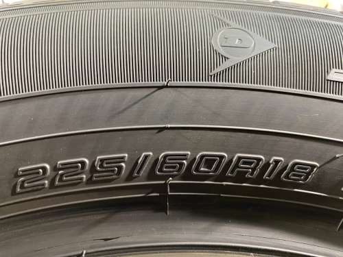 225 60 18 DUNLOP GRANDTREK PT30