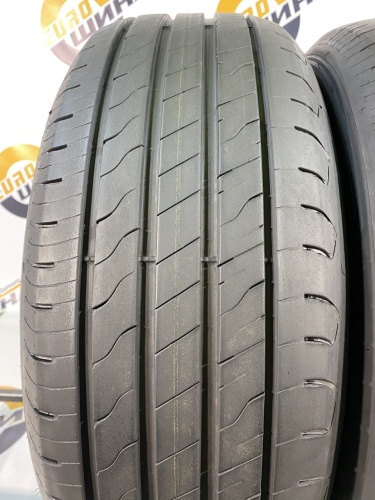 275 60 20 GOODYEAR EFFICIENTGRIP 2 SUV