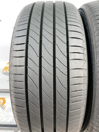 215 55 17 MICHELIN PRIMACY 3 ST