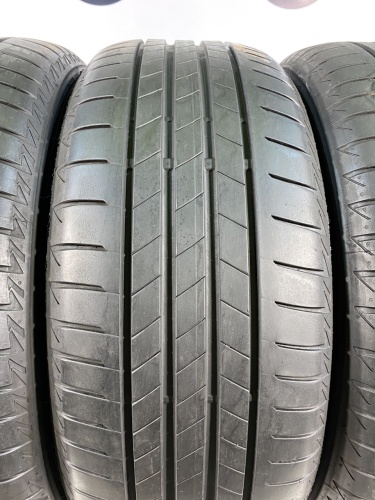225 50 18 BRIDGESTONE TURANZA T005