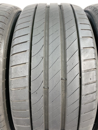 245 45 18 KLEBER DYNAXER UHP