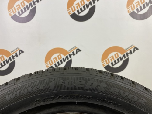 245 45 18 HANKOOK WINTER I'CEPT EVO2 W320
