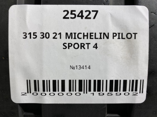315 30 21 MICHELIN PILOT SPORT 4