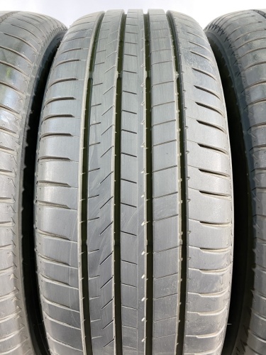 225 65 17 BRIDGESTONE ALENZA 001
