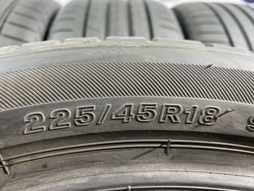 (РАЗНОШИР + 24380) 255 40 18 BRIDGESTONE TURANZA T005