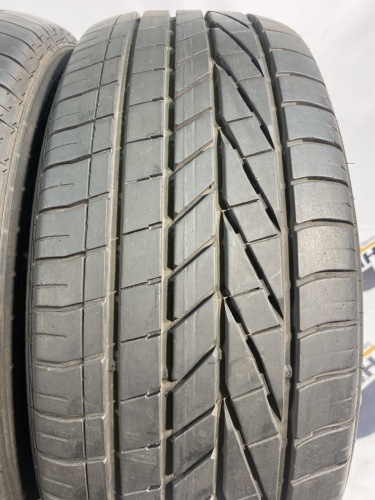 235 55 19 GOODYEAR EXCELLENCE