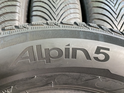 215 65 17 MICHELIN ALPIN 5