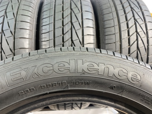 235 55 19 GOODYEAR EXCELLENCE