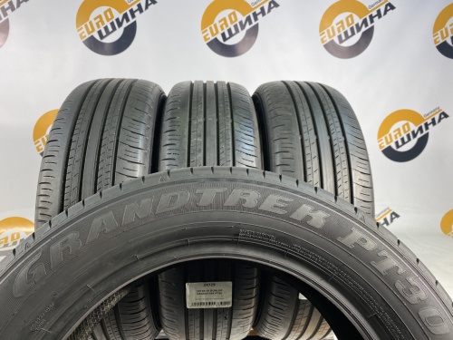 225 60 18 DUNLOP GRANDTREK PT30