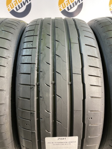 255 45 19 HANKOOK VENTUS S1 EVO 3 EV K127E