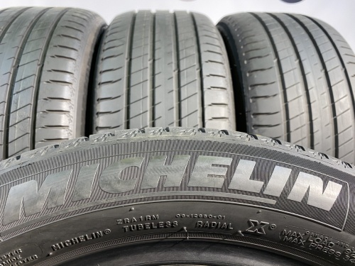 245 50 19 MICHELIN LATITUDE SPORT 3 RFT