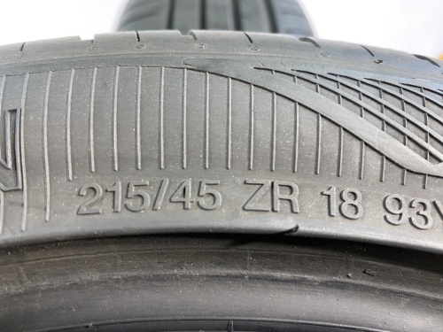 215 45 18 VREDESTEIN ULTRAC SATIN