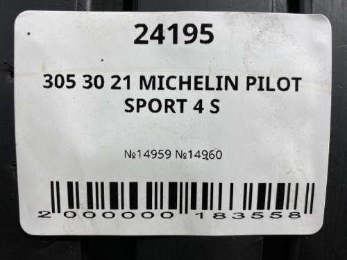 305 30 21 MICHELIN PILOT SPORT 4 S