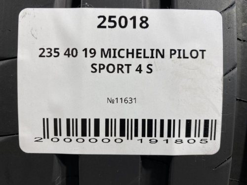 235 40 19 MICHELIN PILOT SPORT 4 S