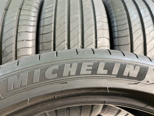 225 40 18 MICHELIN PRIMACY 4