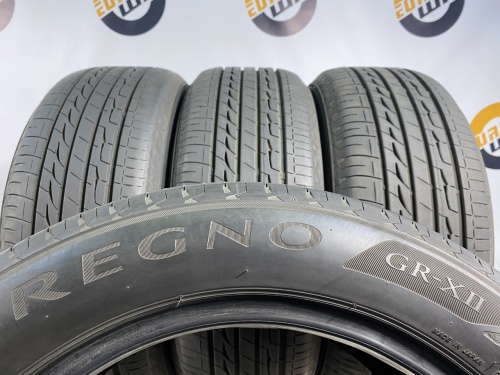 225 55 17 BRIDGESTONE REGNO GR-XII